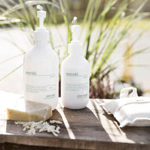 Lade das Bild in den Galerie-Viewer, Meraki Handseife "Pure", 490 ml