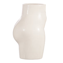 Lade das Bild in den Galerie-Viewer, Seitansicht der Popo-Vase von Sass & Belle.