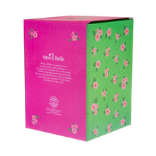 Lade das Bild in den Galerie-Viewer, Rückseite des Geschenkkartons der Sass & Belle Vase "Viva La Frida"