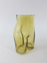 Lade das Bild in den Galerie-Viewer, Body-Vase "Bum", 12 cm