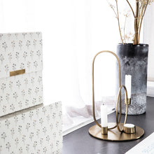 Lade das Bild in den Galerie-Viewer, House Doctor Kerzenhalter "Cirque", gold