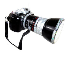 Lade das Bild in den Galerie-Viewer, Weihnachtsanhänger "Kamera"