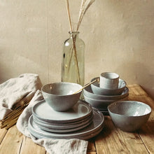 Lade das Bild in den Galerie-Viewer, Dessertteller "Pearl" 21 cm, grau