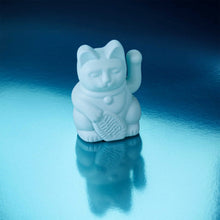 Lade das Bild in den Galerie-Viewer, Myneko by Donkey Winkekatze "Solar", Hellblau
