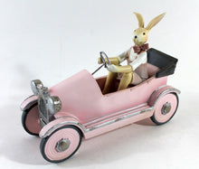 Lade das Bild in den Galerie-Viewer, Clayre &amp; Eef Hase mit Oldtimer
