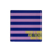 Lade das Bild in den Galerie-Viewer, Gift Company Love Tiles Untersetzer "Cheese &amp; Wine"
