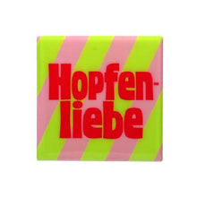 Lade das Bild in den Galerie-Viewer, Gift Company Love Tiles Untersetzer "Hopfenliebe"
