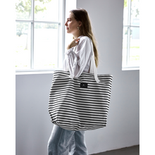 Lade das Bild in den Galerie-Viewer, House Doctor XL-Tasche &quot;Canva&quot;
