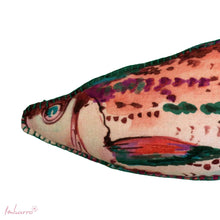 Lade das Bild in den Galerie-Viewer, Imbarro Kissen &quot;Fish Danio&quot;, 52 x 14 cm
