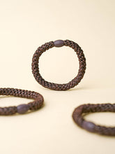 Lade das Bild in den Galerie-Viewer, Kknekki Haargummi "Chocolate Glitter"
