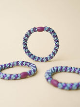 Lade das Bild in den Galerie-Viewer, Kknekki Haargummi "Seablue Dark Purple Glitter Stripe"

