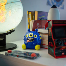 Lade das Bild in den Galerie-Viewer, Legami Anti-Stress-Toy &quot;Monster&quot;

