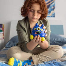 Lade das Bild in den Galerie-Viewer, Legami Anti-Stress-Toy &quot;Monster&quot;
