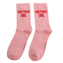 Lade das Bild in den Galerie-Viewer, Ms. Sparrow Glitzer-Socken "Birthday Girl"
