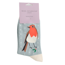 Lade das Bild in den Galerie-Viewer, Ms. Sparrow Socken "Rotkehlchen", hellblau/cremeweiß
