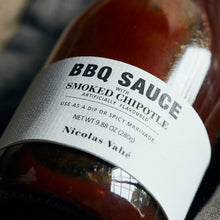 Lade das Bild in den Galerie-Viewer, Nicolas Vahé BBQ Sauce &quot;Smoked Chipotle&quot;, 280 g
