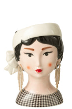 Lade das Bild in den Galerie-Viewer, Vase Frauenkopf &quot;Twenties Girl&quot;
