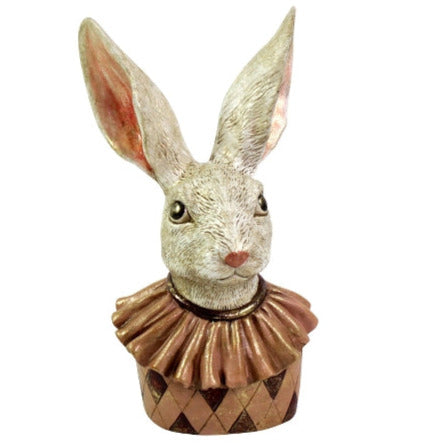 Große XL-Hasenbüste als Osterdeko im Brocante-Stil. Der weiße Osterhase trägt einen Faltenkragen in Apricot/Orange und hat einen leichten Goldglanz. Der ideale Hase für Osterdeko im Shabby- und Landhausstil.