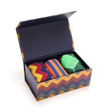 Lade das Bild in den Galerie-Viewer, Mr. Heron Socken-Geschenkbox &quot;Classic&quot;, 3 Paar/Box
