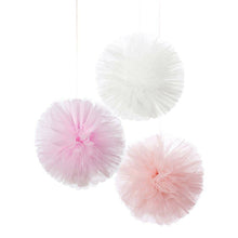 Lade das Bild in den Galerie-Viewer, 3er-Set Tüll-Pompoms von Talking Tables. Ideal als Deko für Hochzeit, Taufe, Geburt, Geburtstag, Kinderzimmer etc.
