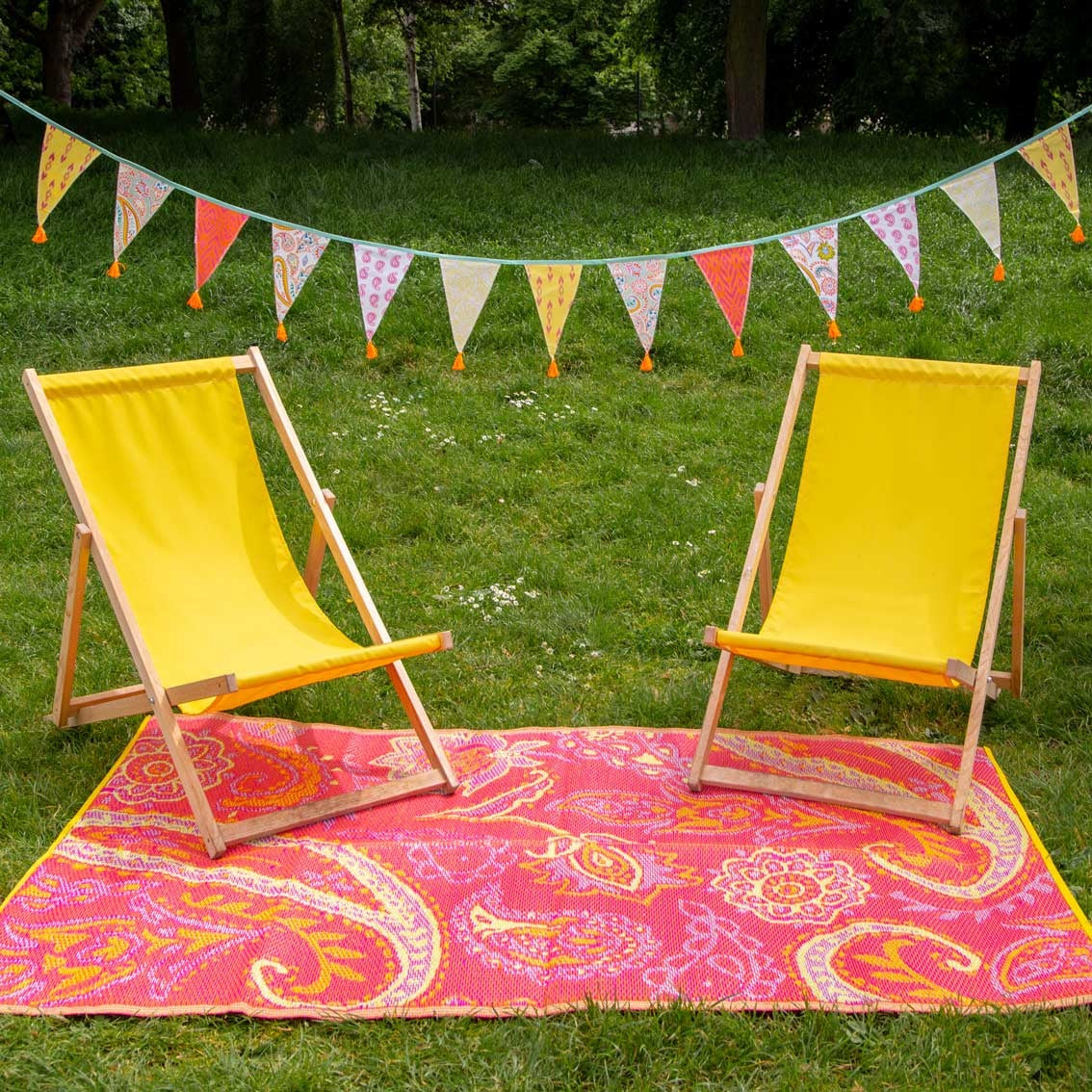 Talking Tables 180 x 120 cm Rosa & Gelb Gewebter wasserdichter Outdoor-Teppich | Leichte Kunststoffmatte mit Paisley-Druckmuster | Für Garten, Terrasse, Badezimmer, Picknick, Boho-Rug-PAIS