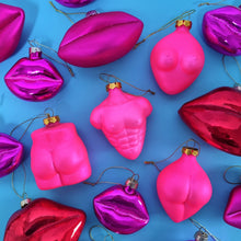 Lade das Bild in den Galerie-Viewer, Weihnachtsanhänger Frauen-Po, pink
