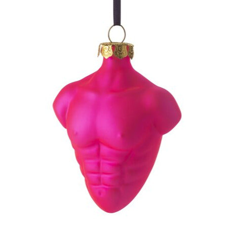 Baumschmuck aus Glas in Form eines männlichen Oberkörpers mit Sixpack in leuchtendem Pink.