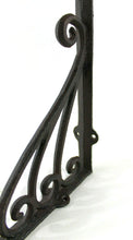 Lade das Bild in den Galerie-Viewer, Regalträger Gusseisen (7), 23 x 17.5 cm
